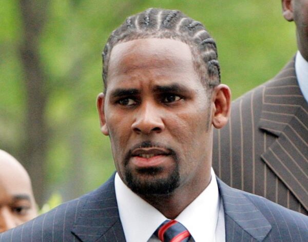 R Kelly: About R Kelly, Bio, Career, Net Worth and More